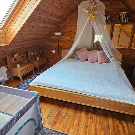 Kuldīga Burzini 빌라 외부 사진