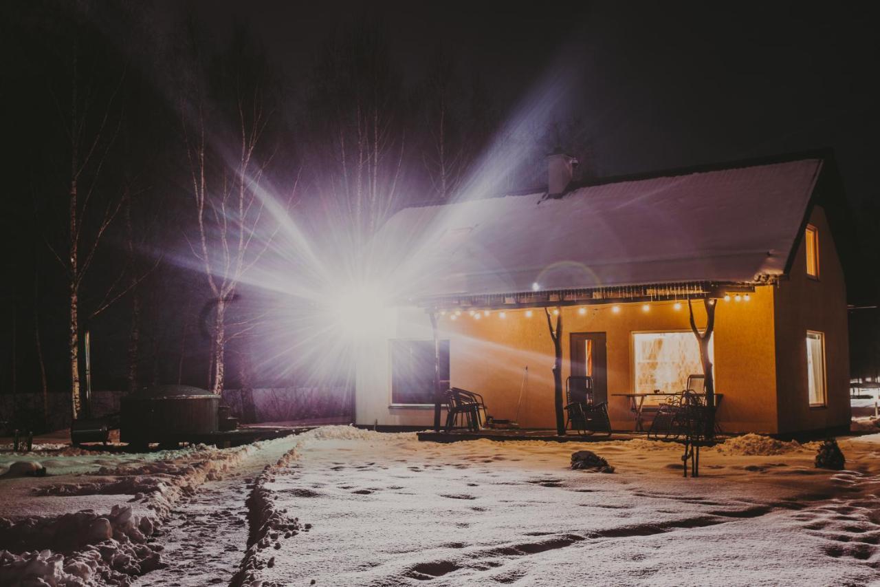 Kuldīga Burzini 빌라 외부 사진