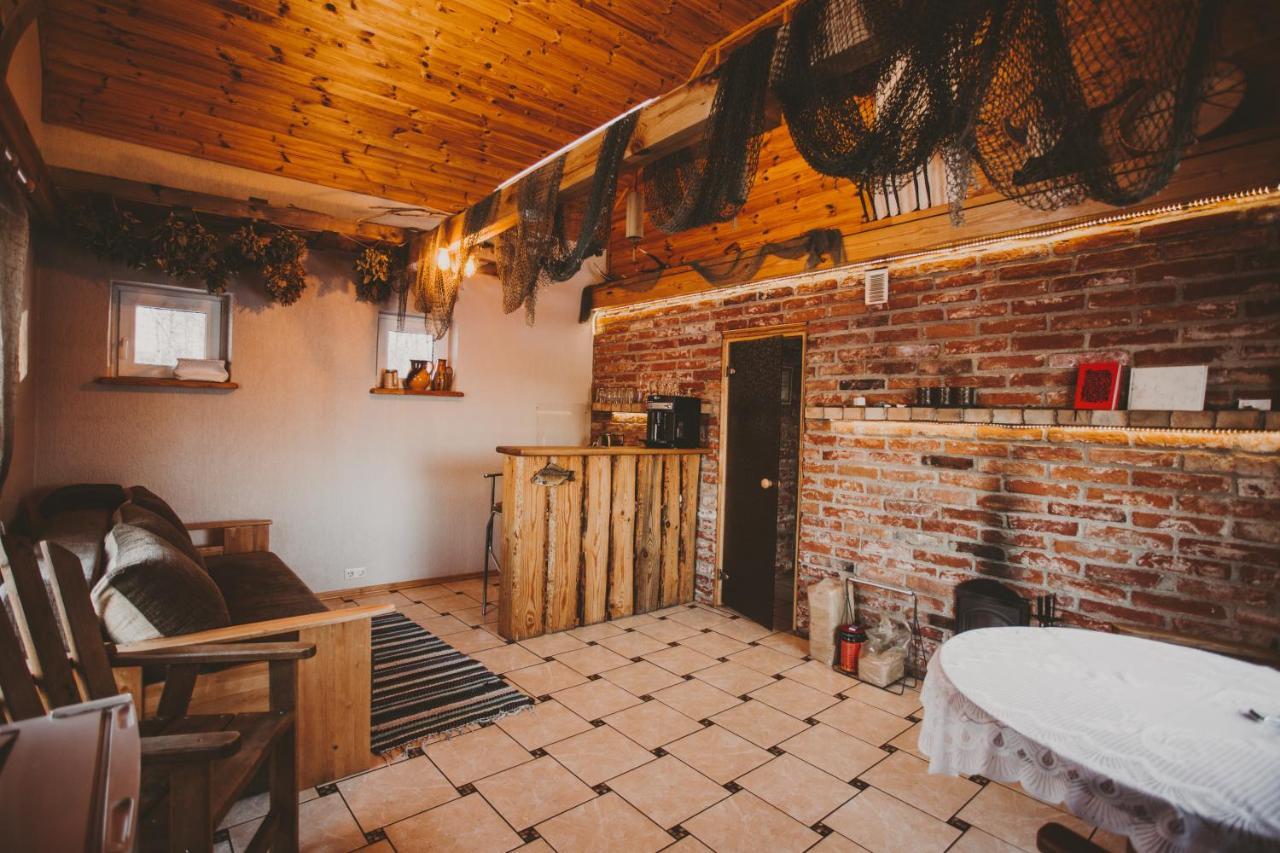 Kuldīga Burzini 빌라 외부 사진